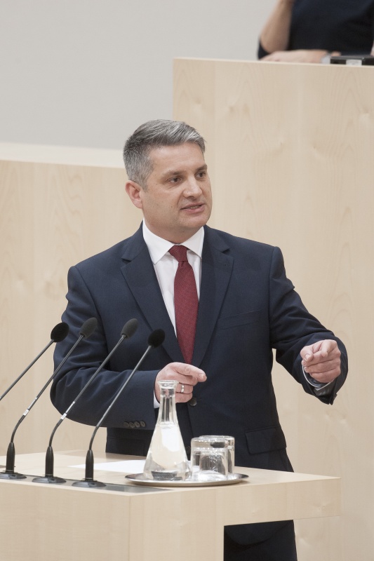 Am Rednerpult: Nationalratsabgeordnete Maurice Androsch (S)