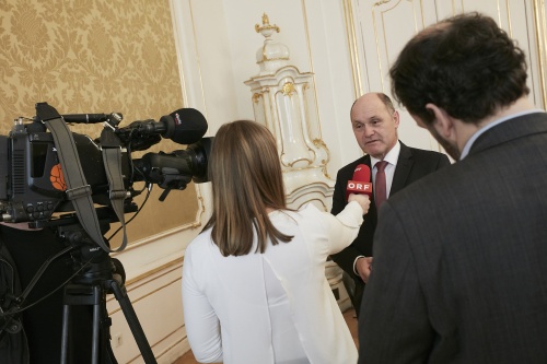 Nationalratspräsident Wolfgang Sobotka (V) beim Interview