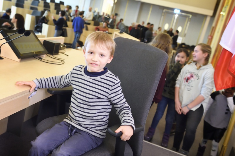 Führung durch die Räume des Parlaments in der Hofburg