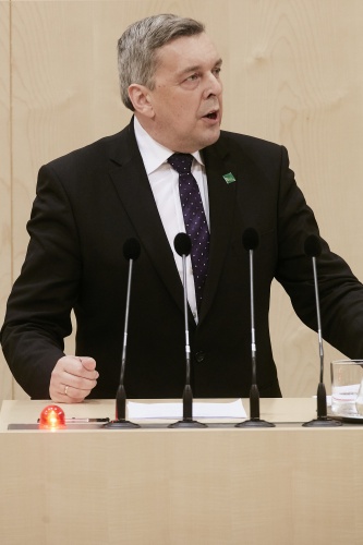 Nationalratsabgeordneter Konrad Antoni (S) am Rednerpult