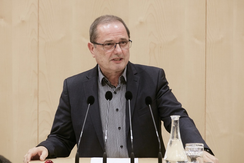 Nationalratsabgeordneter Dietmar Keck (S) am Rednerpult