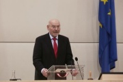 Eröffnung durch Bundesratspräsident Reinhard Todt (S)
