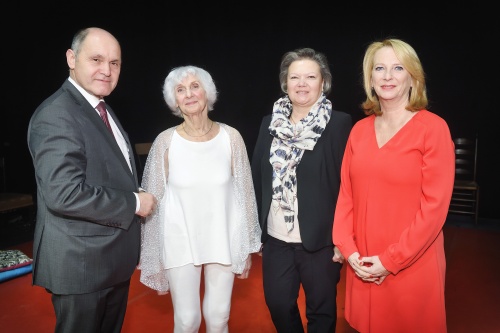 Von links: Nationalratspräsident Wolfgang Sobotka (V), Schauspielerin Éva Fahidi, Dritte Nationalratspräsidentin Anneliese Kitzmüller (F), Zweite Nationalratspräsidentin Doris Bures (S)