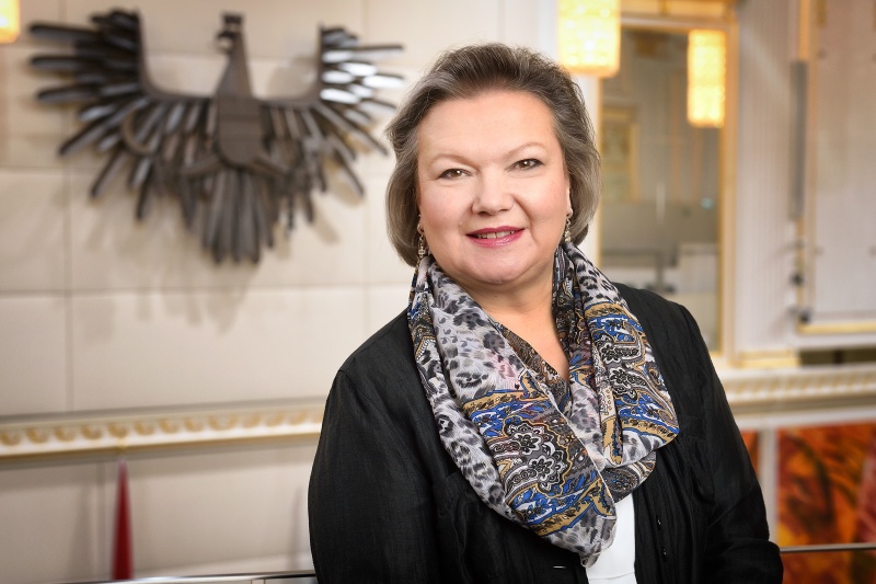 Portraitaufnahmen Dritte Nationalratspräsidentin Anneliese Kitzmüller (F)