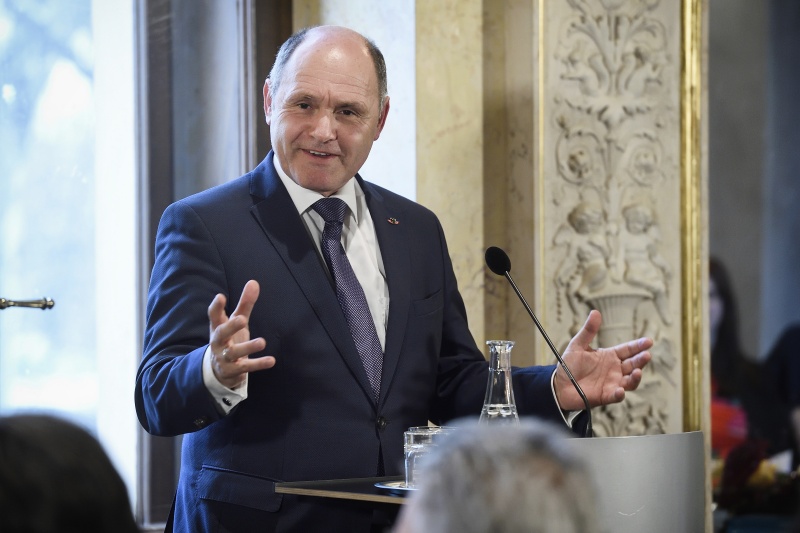 Begrüßung durch Nationalratspräsident Wolfgang Sobotka (V)