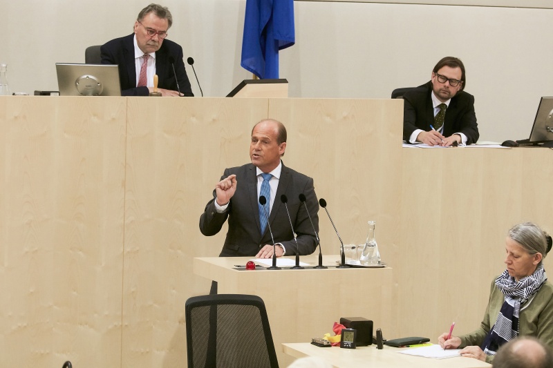 Bundesrat Christian Poglitsch (V) am Rednerpult