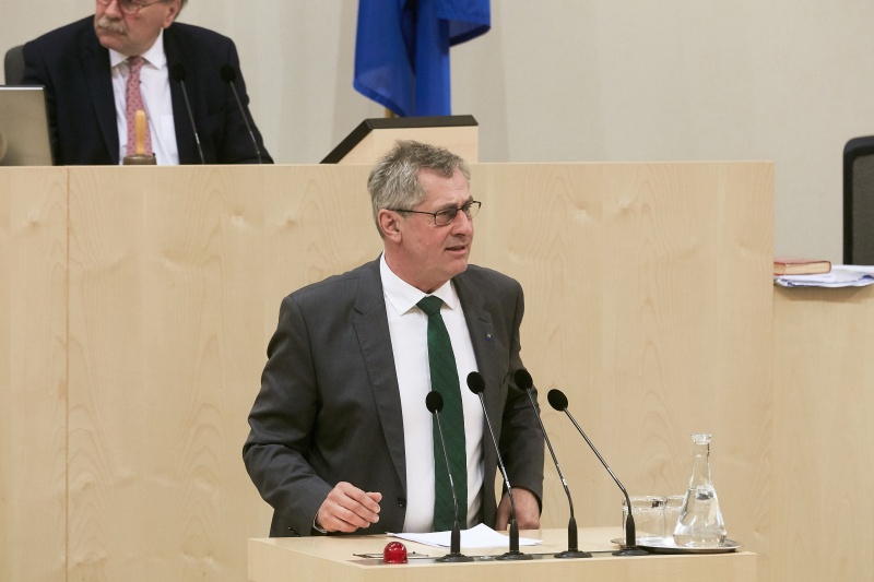 Bundesrat Martin Preineder (V) am Rednerpult