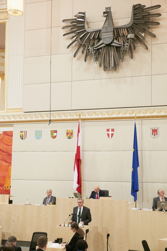 Bundesrat Martin Preineder (V) am Rednerpult