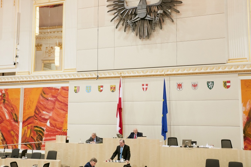 Bundesrat Eduard Köck (V) am Rednerpult
