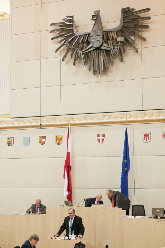 Bundesrat Eduard Köck (V) am Rednerpult