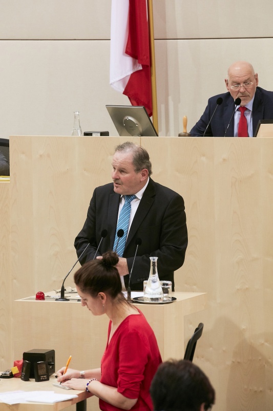 Bundesrat Eduard Köck (V) am Rednerpult