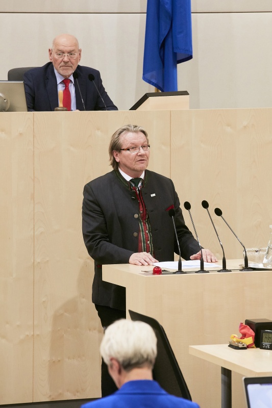 Bundesrat Hubert Koller (S) am Rednerpult