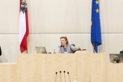 Vorsitz durch Dritte Nationalratspräsidentin Anneliese Kitzmüller (F)