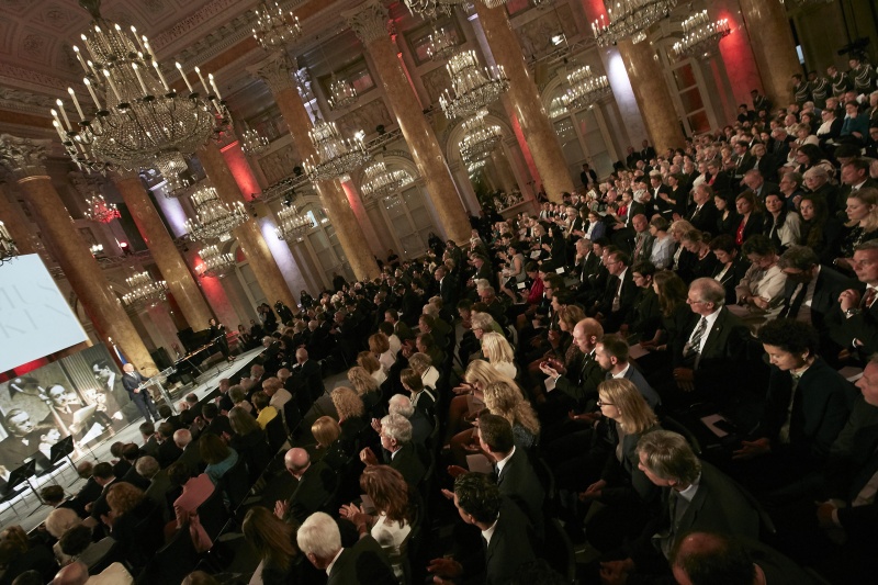 Begrüßung durch Bundesratspräsident Reinhard Todt (S). Blick Richtung VeranstaltungsteilnehmerInnen