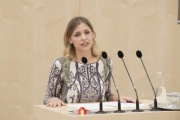 Am Rednerpult: Fraktionsexpertin SPÖ Stephanie Veigl