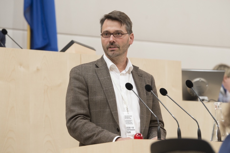 Am Rednerpult: Wiener Umweltanwaltschaft David Reinberger