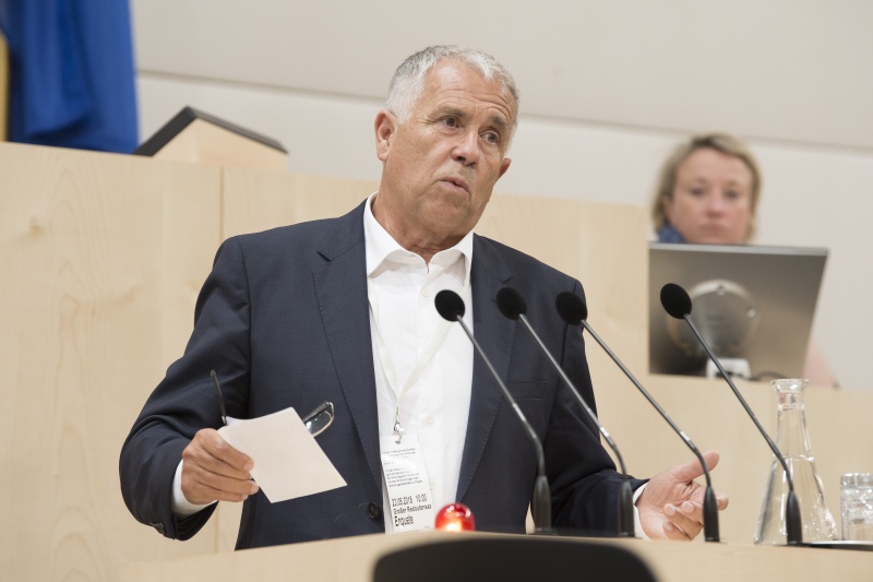 Am Rednerpult: Verband Wärmepumpe Austria Richard Freimüller