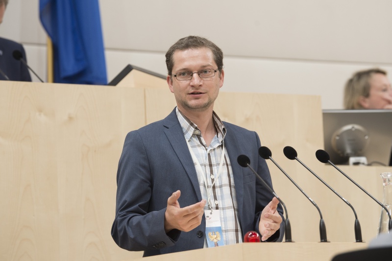 Am Rednerpult: Global 2000 Johannes Wahlmüller