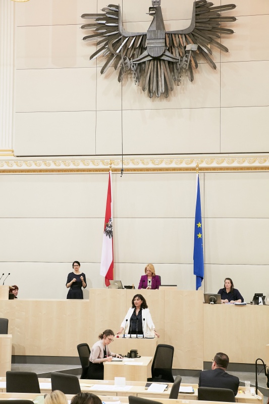 Nationalratsabgeordnete Selma Yildirim (S). Am Präsidium Zweite Nationalratspräsidentin Doris Bures (S)