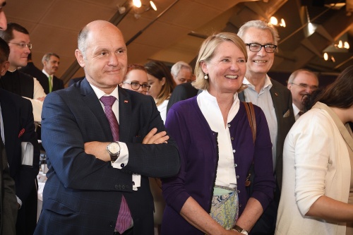 Von links: Nationalratspräsident Wolfgang Sobotka (V), Doraja Eberle