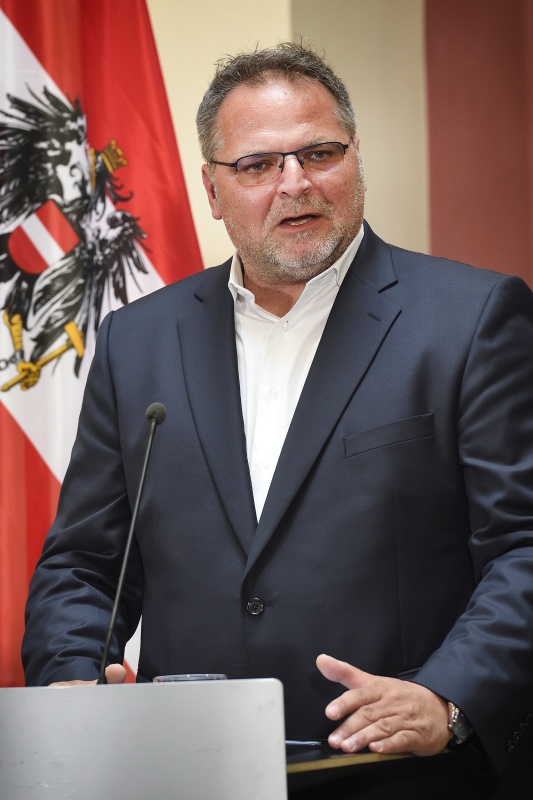 Der Vorsitzende des MKÖ Willi Mernyi am Wort