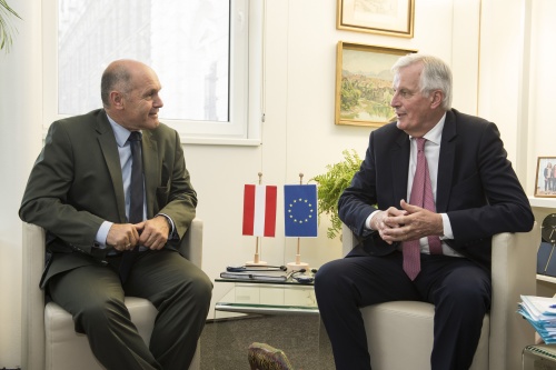 Von links: Nationalratspräsident Wolfgang Sobotka (V), Michel Barnier
