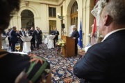 Präsident des Europäischen Parlaments Antonio Tajani am Wort