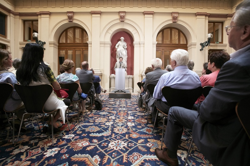 Buchpräsentation durch Lothar Höbelt Universität Wien