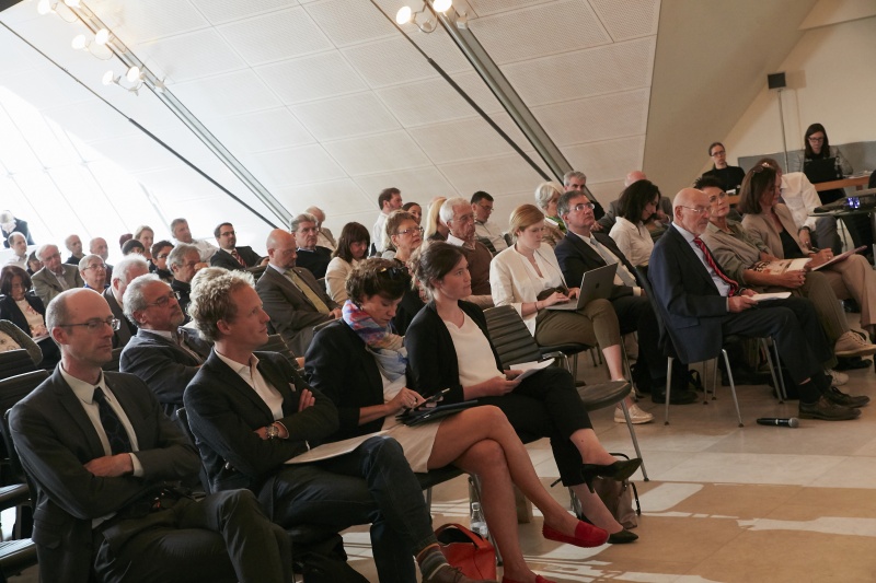 SymposiumsteilnehmerInnen