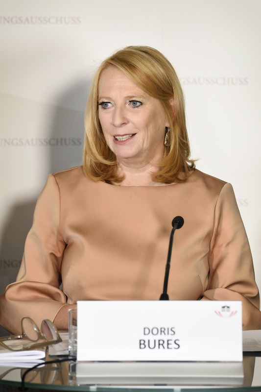 Zweite Nationalratspräsidentin Doris Bures (S) am Wort