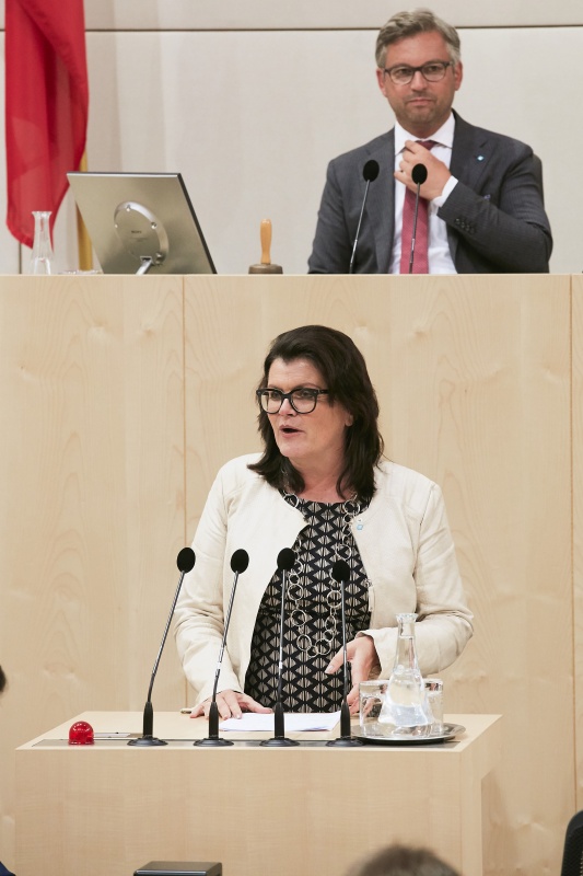 Bundesrätin Elisabeth Pfurtscheller (V)