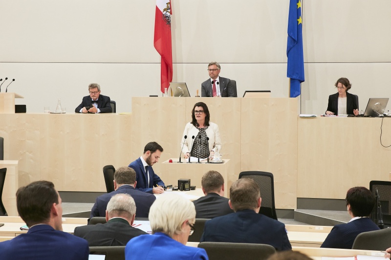 Bundesrätin Elisabeth Pfurtscheller (V)