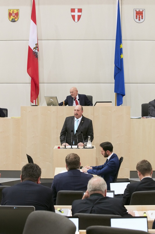 Bundesrat Michael Bernard (F)