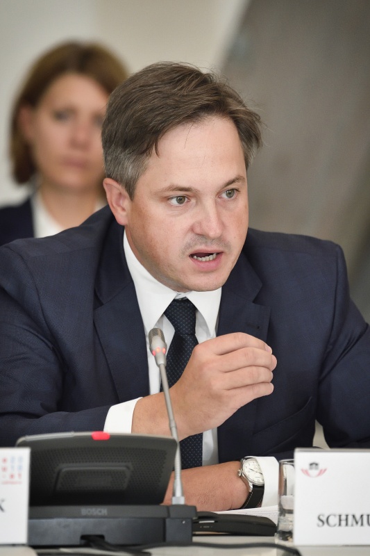 Nationalratsabgeordneter Johannes Schmuckenschlager (V) am Wort