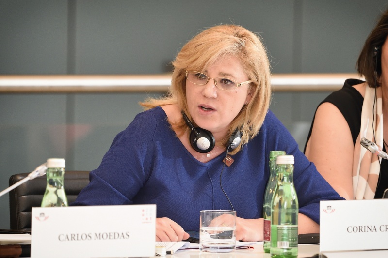 Kommissarin für Regionalpolitik Corina Cretu am Wort