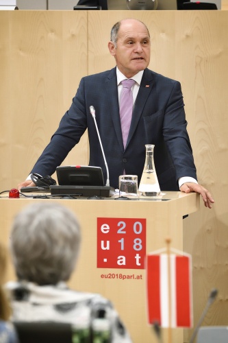 Begrüßung durch Nationalratspräsident Wolfgang Sobotka (V)