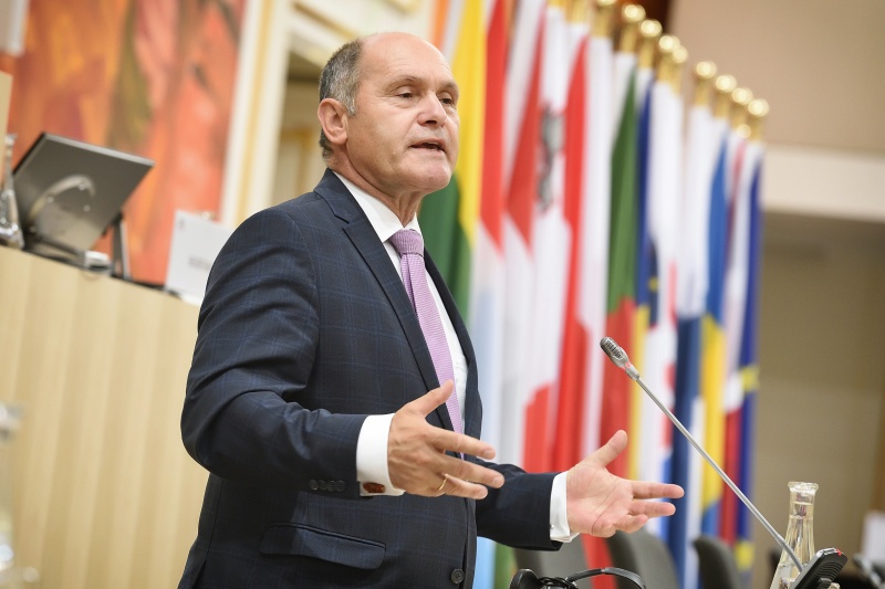 Begrüßung durch Nationalratspräsident Wolfgang Sobotka (V)