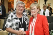 Von links: Bundesratspräsidentin Inge Posch-Gruska (S), Vizepräsidentin des Europäischen Parlaments Mairead McGuinness