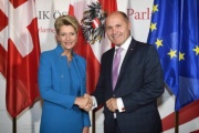 Von links:  Schweizer Ständeratspräsidentin Karin Keller-Sutter, Nationalratspräsident Wolfgang Sobotka (V)