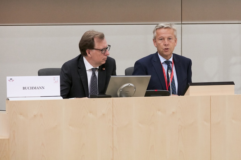 Begrüßung durch Nationalratsabgeordneter Reinhold Lopatka (V)