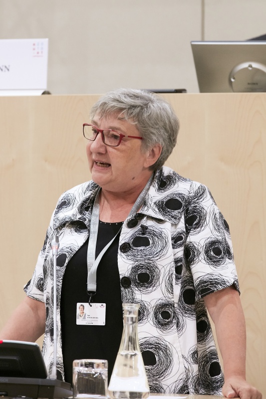 Begrüßung durch Bundesratspräsidentin Inge Posch-Gruska (S)