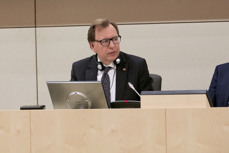 Bundesrat Christian Buchmann (V) am Präsidium