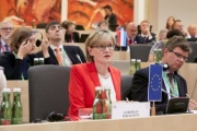 Vizepräsidentin des Europäischen Parlaments Mairead Mc Guinness