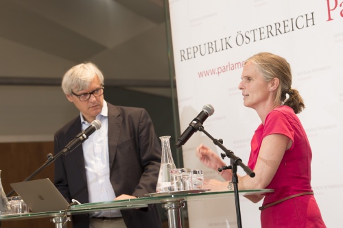 Von rechts: Bundesrätin Daniela Gruber-Pruner (S), Andreas Kovar