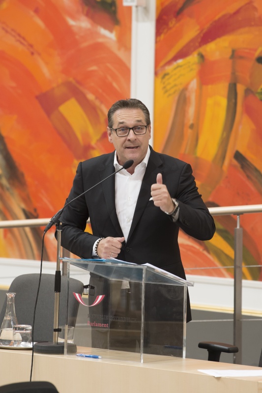 Auf der Regierungsbank: Vizekanzler Heinz-Christian Strache (F)