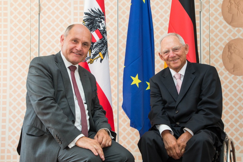 Von links: Nationalratspräsident Wofgang Sobotka (V) und der Präsident des Deutschen Bundestages auf Einladung des Präsidenten des Nationalrates bei den Salzburger Festspielen Foto: Mike Vogl - VOGL-PERSPEKTIVE.AT -  19.8.2018 Wolfgang Sobotka und Wolfgang Schäuble