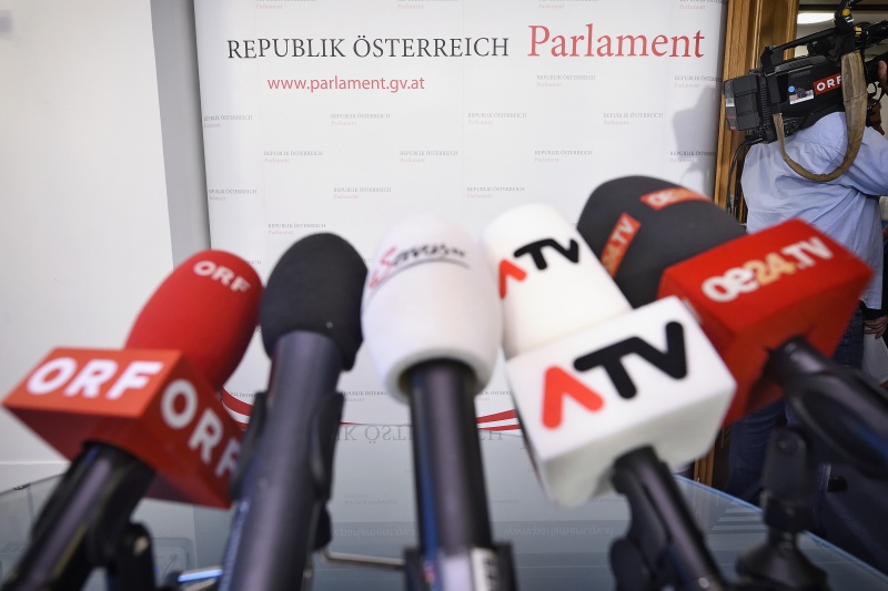 Vorbereitungen für das Pressegespräch