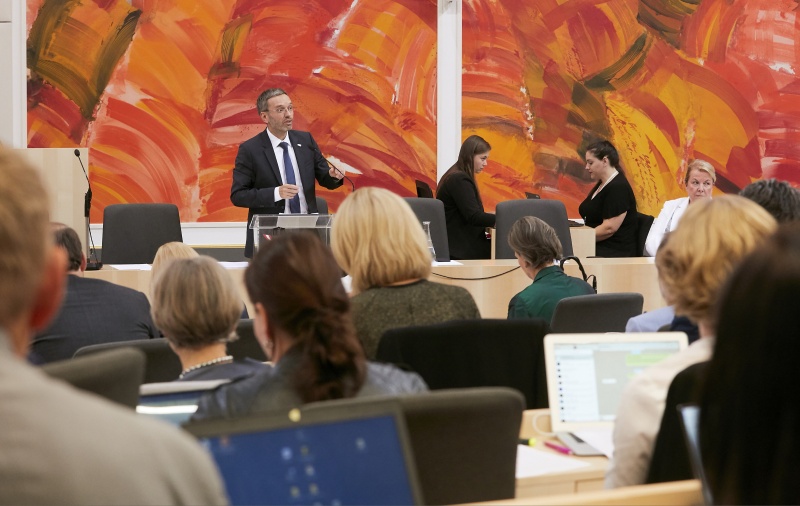 Bundesminister für Inneres Herbert Kickl (F) bei der Beantwortung der Fragen