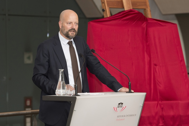 Am Rednerpult: Jury-Vorsitzender Lars Boering