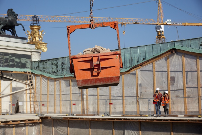 Geöffnetes Parlamentsdach